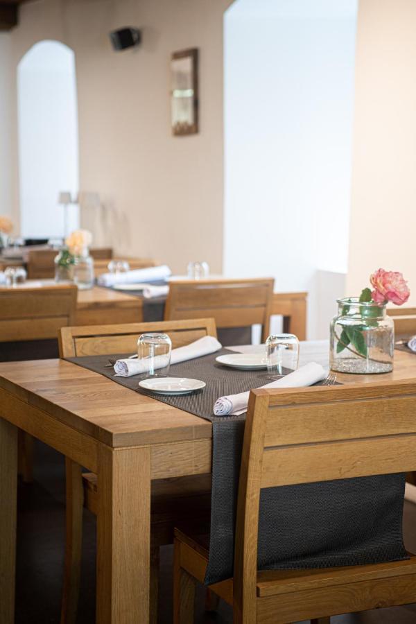 Hotel Restaurant Stockalperturm Ruden Buitenkant foto